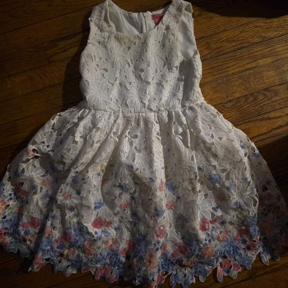 Isaac Mizrahi White Lace Dress with Multicolor Floral Hem